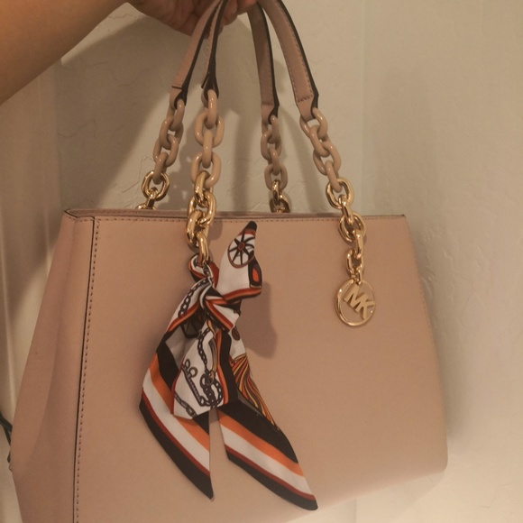 michael kors cynthia saffiano leather satchel